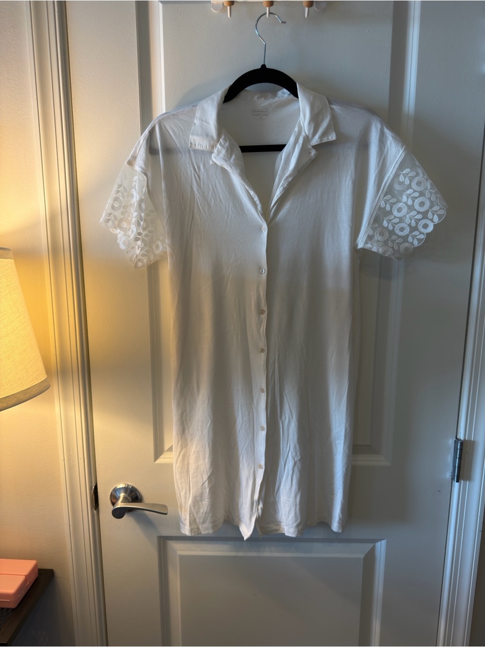 White Button-Down Short Sleeve nightgown